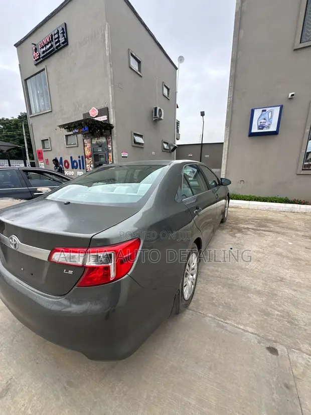 Toyota Camry 2013 LE - Toks - 1