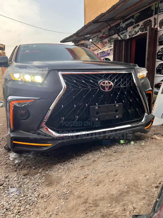 Toyota Highlander 2010-2013 VIP Face Upgrade Kit - 1