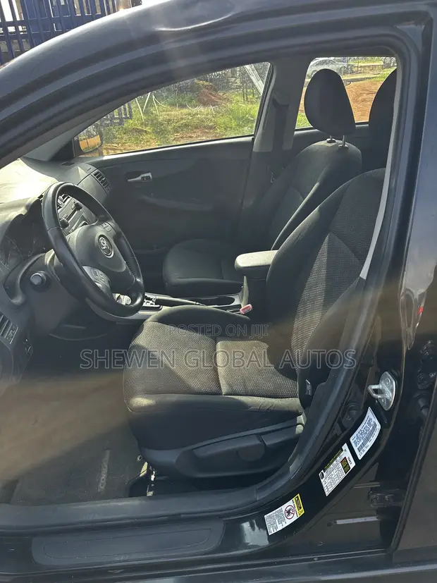 Toyota Corolla 2008 Black - 1