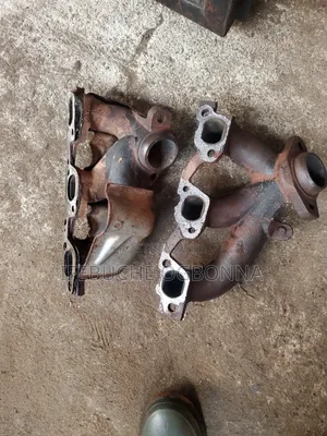 Exhaust Manifold - Jeep Wrangler 3.8L (2010)