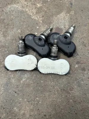 Sensar Dinci na Tayar Honda Element 2008