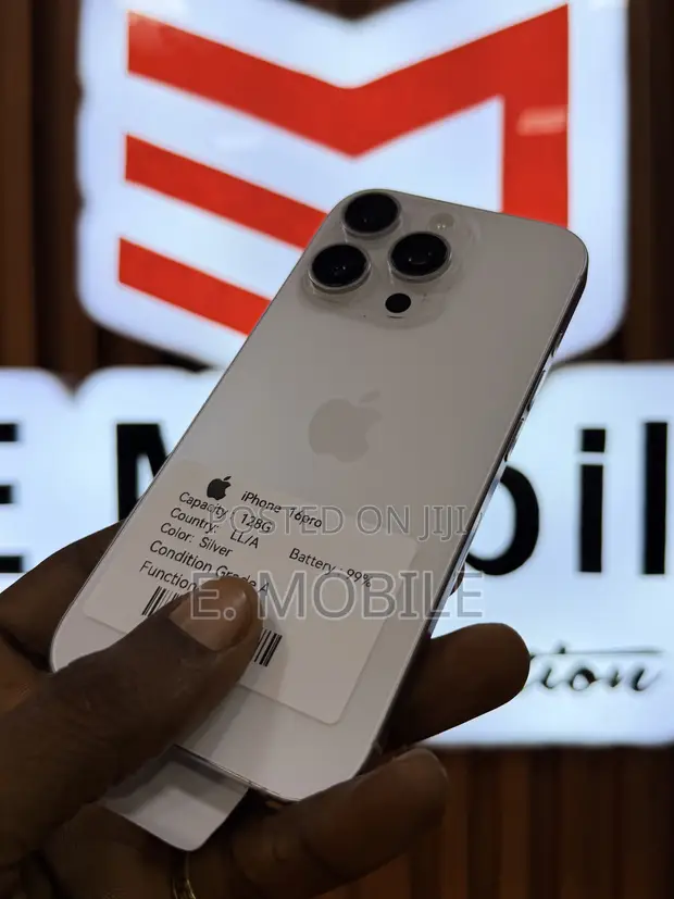 Apple iPhone 16 Pro 128GB Silver - 1