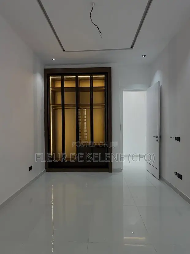 5-Bedroom Luxury Duplex for Sale in MegaMount Estate, Ikota - 1