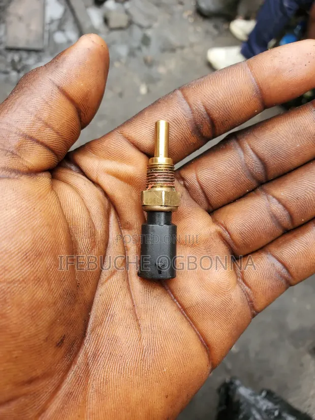 Temperature Sensor Jeep Wrangler / Dodge Challenger 2017-2023 V6 - 1