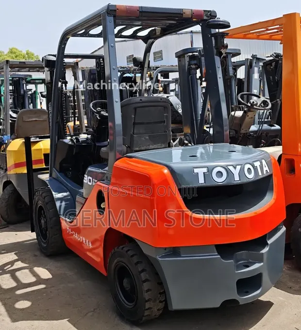 Toyota 3-Ton Diesel Forklift - 1