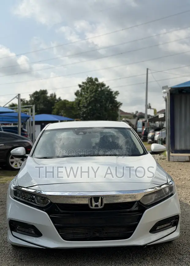 Honda Accord LX 2018 White - 1