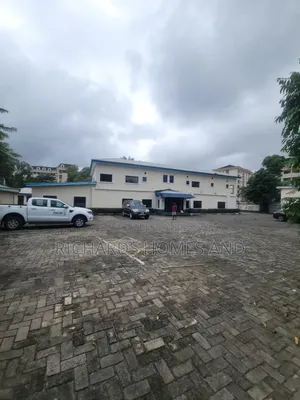 Ginin Ofisoshin Kasuwanci don Hayarwa a Ikoyi, Legas