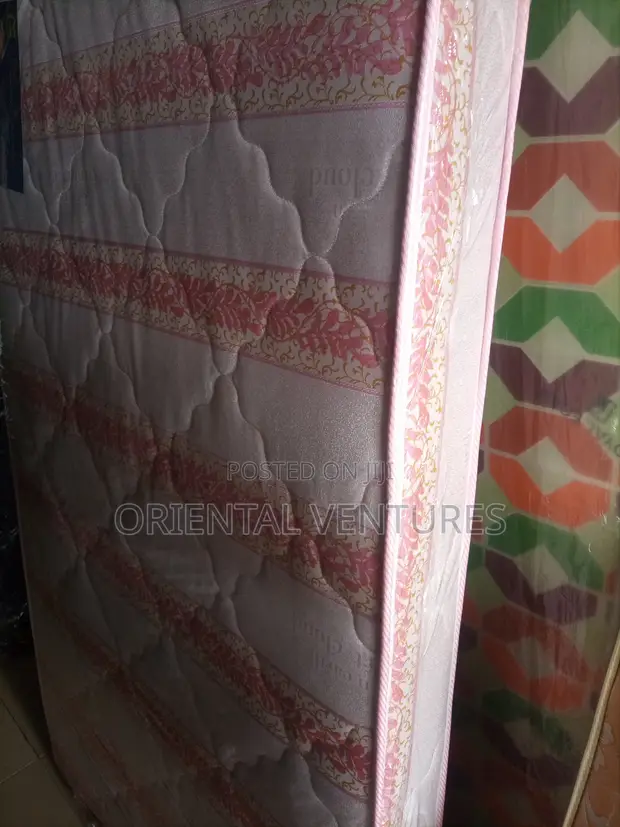 4.5 x 8 ft Semi Orthopedic Mattress - 1
