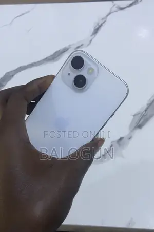 Apple iPhone 15 128GB Blue (Na Amfani, Babu Face ID)