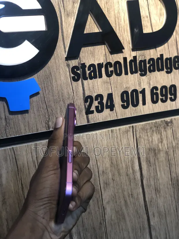 Apple iPhone 16 128GB Pink - 1