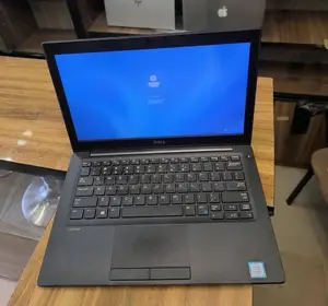 Dell Latitude 7280 Laptop: Core i5, 8GB RAM, 256GB SSD