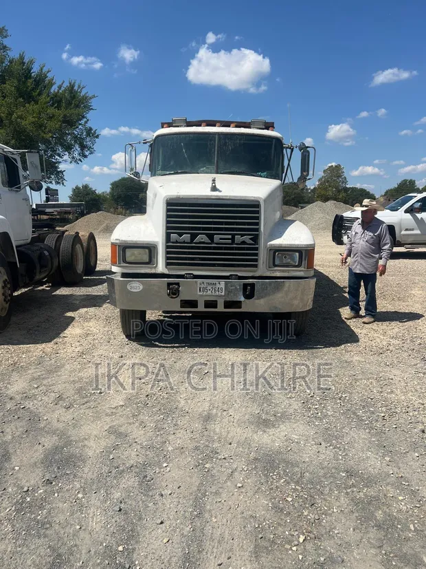 Mack CH Truck - Direct Tokunbo - 1