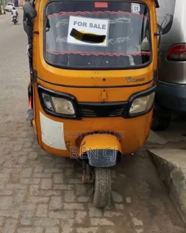 TVS King Deluxe Plus iTouch Start 2025 Yellow - 1