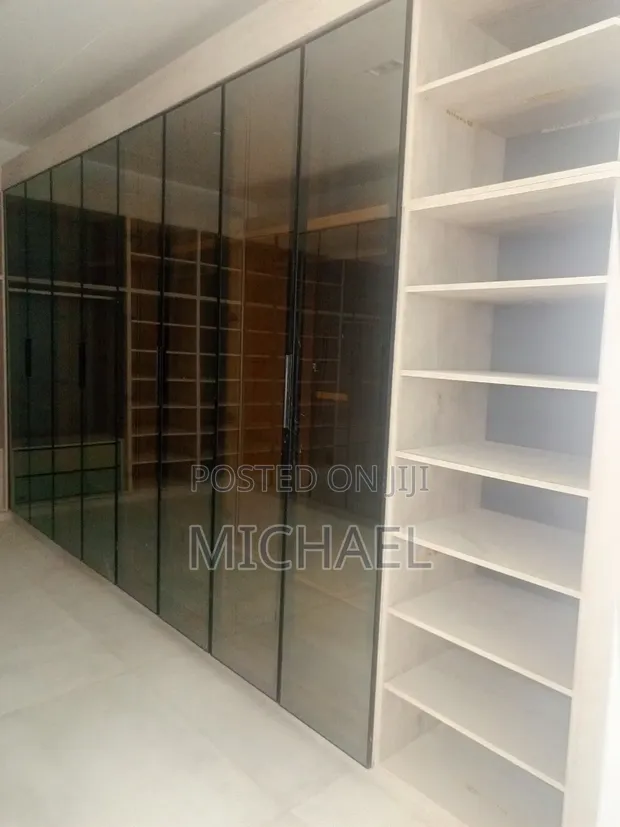 2 Bedroom Block of Flats for Rent in Lekki Phase 1 - 1