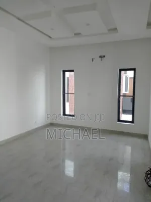 2 Bedroom Block of Flats for Rent in Lekki Phase 1