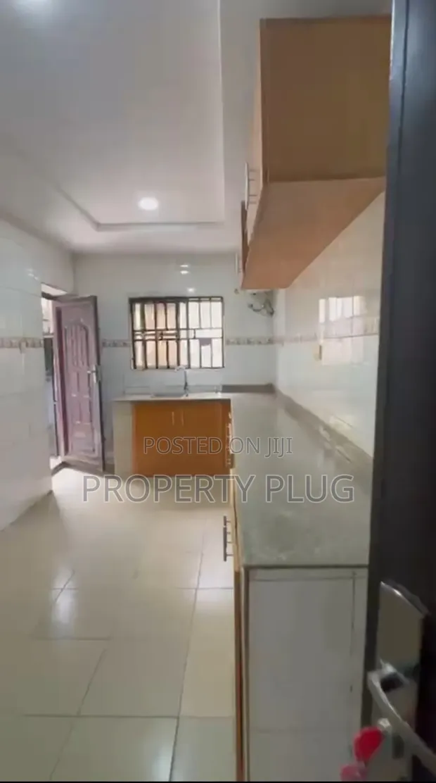2 Bedroom Block of Flats for Rent in Life Camp - 1