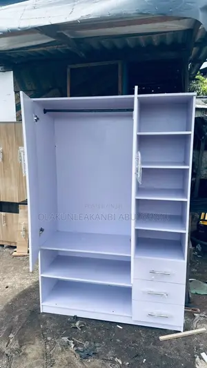 4ft x 6ft Wardrobe - White Glossy Finish