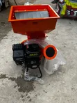 VEVOR 420cc Wood Chipper Shredder Mulcher - 1