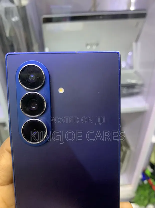 Samsung Galaxy Z Fold7 512GB Blue - 1