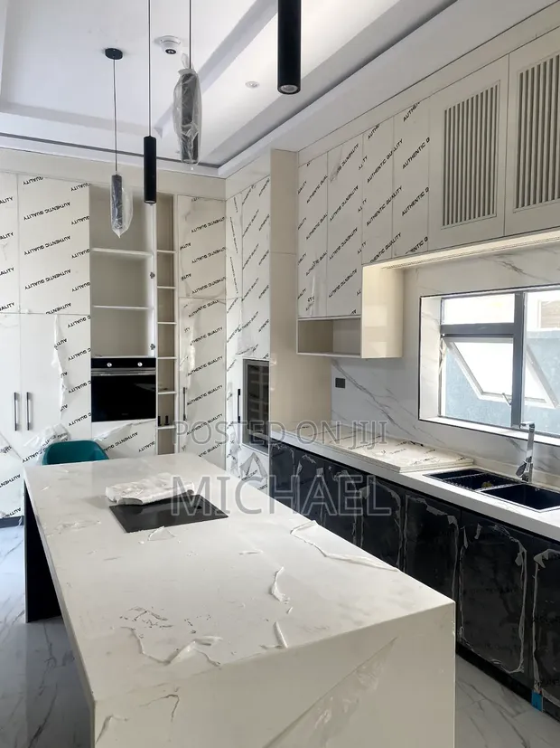 5-Bedroom Duplex with BQ in Anthony Estate, Phase 2 for Rent - 1