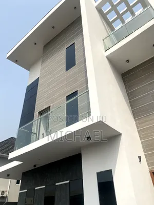 5-Bedroom Duplex with BQ in Anthony Estate, Phase 2 for Rent