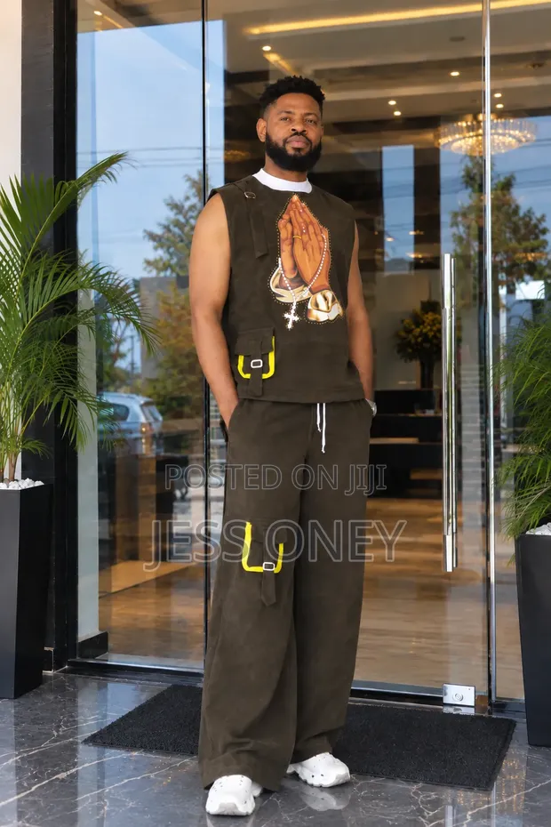 Jessoney Wardrobe Tufafin Juyawa Biyu Na Maza Da Mata Na Hanyar Streetwear - 1