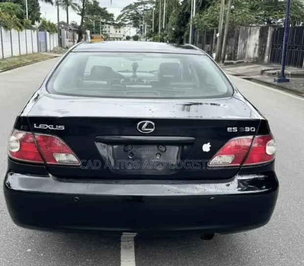 Lexus ES 330 2005 Black - 1