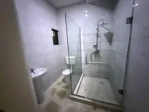 Gidan haya na dakuna 2 a Gundumar Guzape