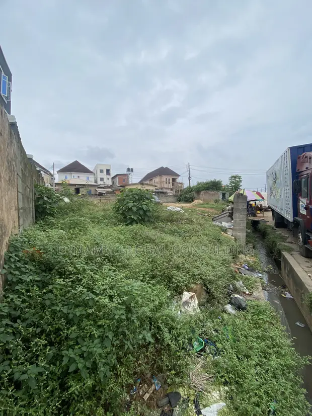 600sqm Commercial Land on Old Olowora Road, Behind Omole Phase 2 - 1