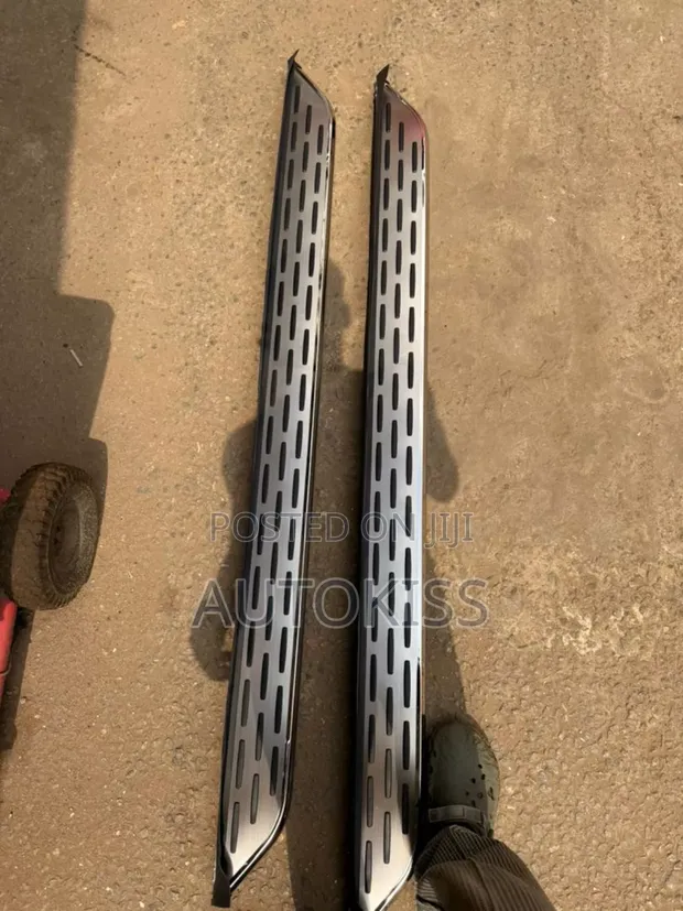 Side Steps for Jeep/SUV - Brand New - 1