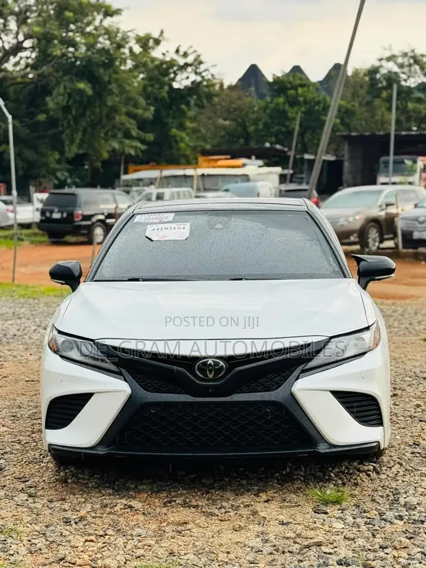 2018 Toyota Camry XSE V6 - Foreign Used, Panoramic Roof - 1