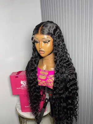 30" SDD Peruvian Signatures Deep Wavy Gashuwa tare da 5x5 Closure (300g)