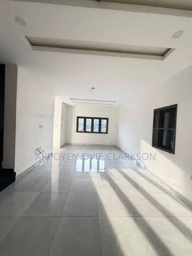 3-Bedroom Townhouse/Terrace for Rent in Idu, Abuja - 1