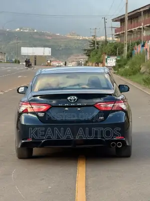 2018 Toyota Camry SE FWD 2.5L