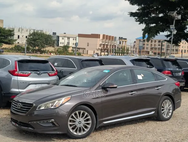 2015 Hyundai Sonata Limited Sedan (2.4L) - 1