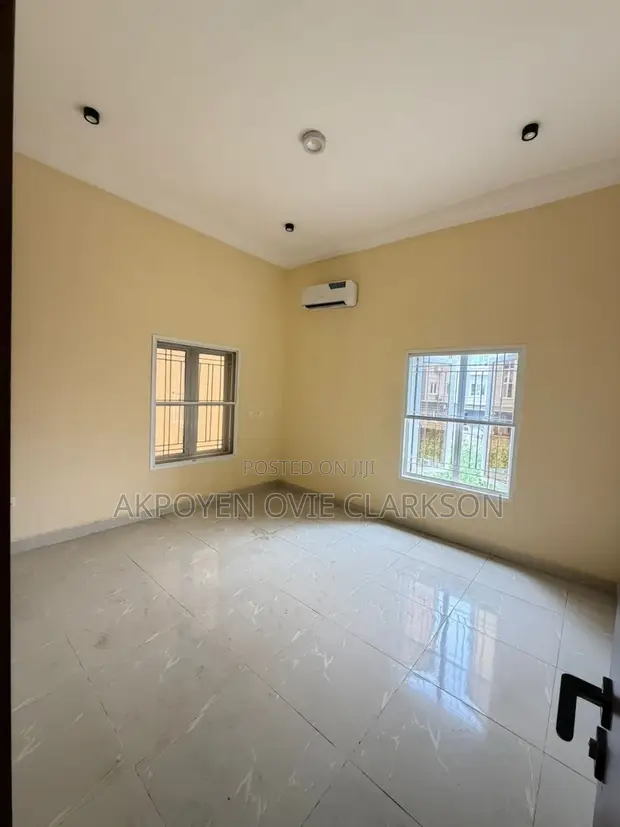 3-Bedroom Serviced Apartment for Rent in Jahi, Abuja - 1