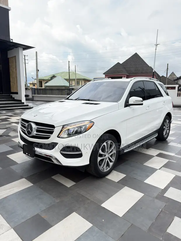 Mercedes-Benz GLE 350d 4MATIC 2017 White - 1