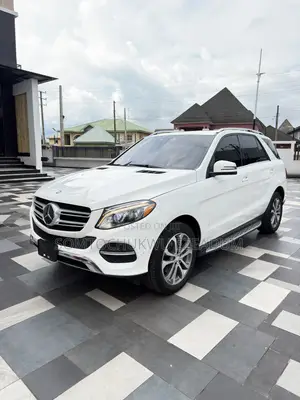 Mercedes-Benz GLE 350d 4MATIC 2017 White