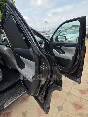2022 Toyota Highlander Limited Edition