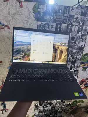 Dell Latitude 3520 Laptop - Core i7, 16GB RAM, 256GB SSD