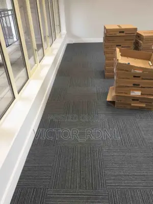 Premium Carpet Tiles - Pack Available