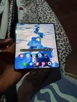 Samsung Galaxy Z Fold4 256GB Gold - 2