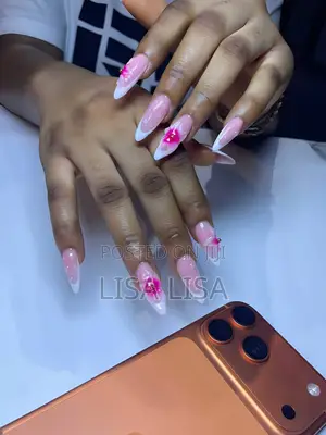 Lisamagictouch: Professional Acrylic, Gel Nails & Pedicure