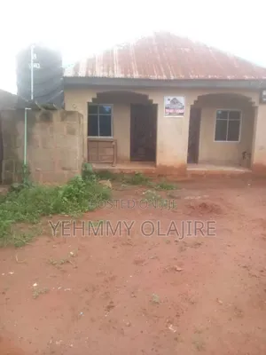 1 Bedroom Block of Flats for Sale in Shimawa