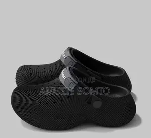 Neatly Used Crocs - Size 40/41