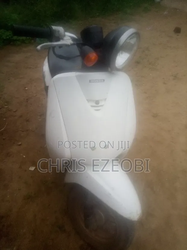 Honda Today 2022 Scooter - White - 1