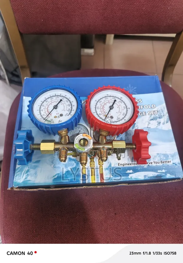 Brass Manifold Gauge Set for AC/Refrigeration - 1