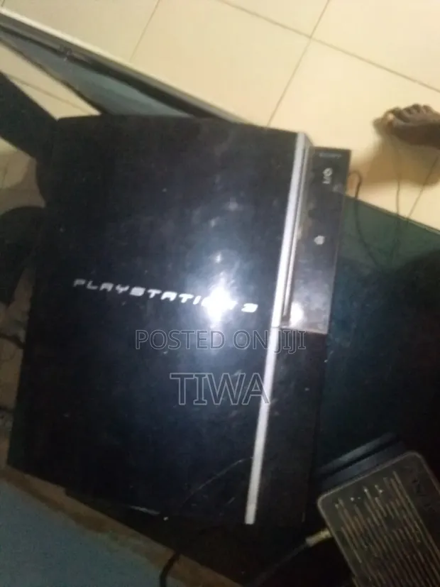 Sony PlayStation 3 (PS3) - Red Light Issue - 1