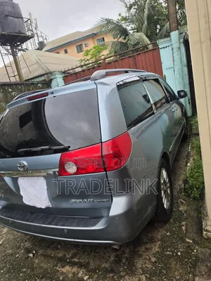 Toyota Sienna Limited 2007