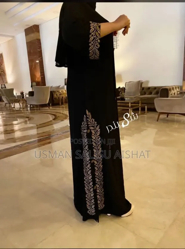 Abaya and Jalabiya - Luxurious Silk, Brand New - 1